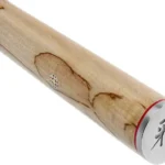 mango grabado del Miyabi 5000MCD Birchwood, quizá el mejor cuchillo del mundo